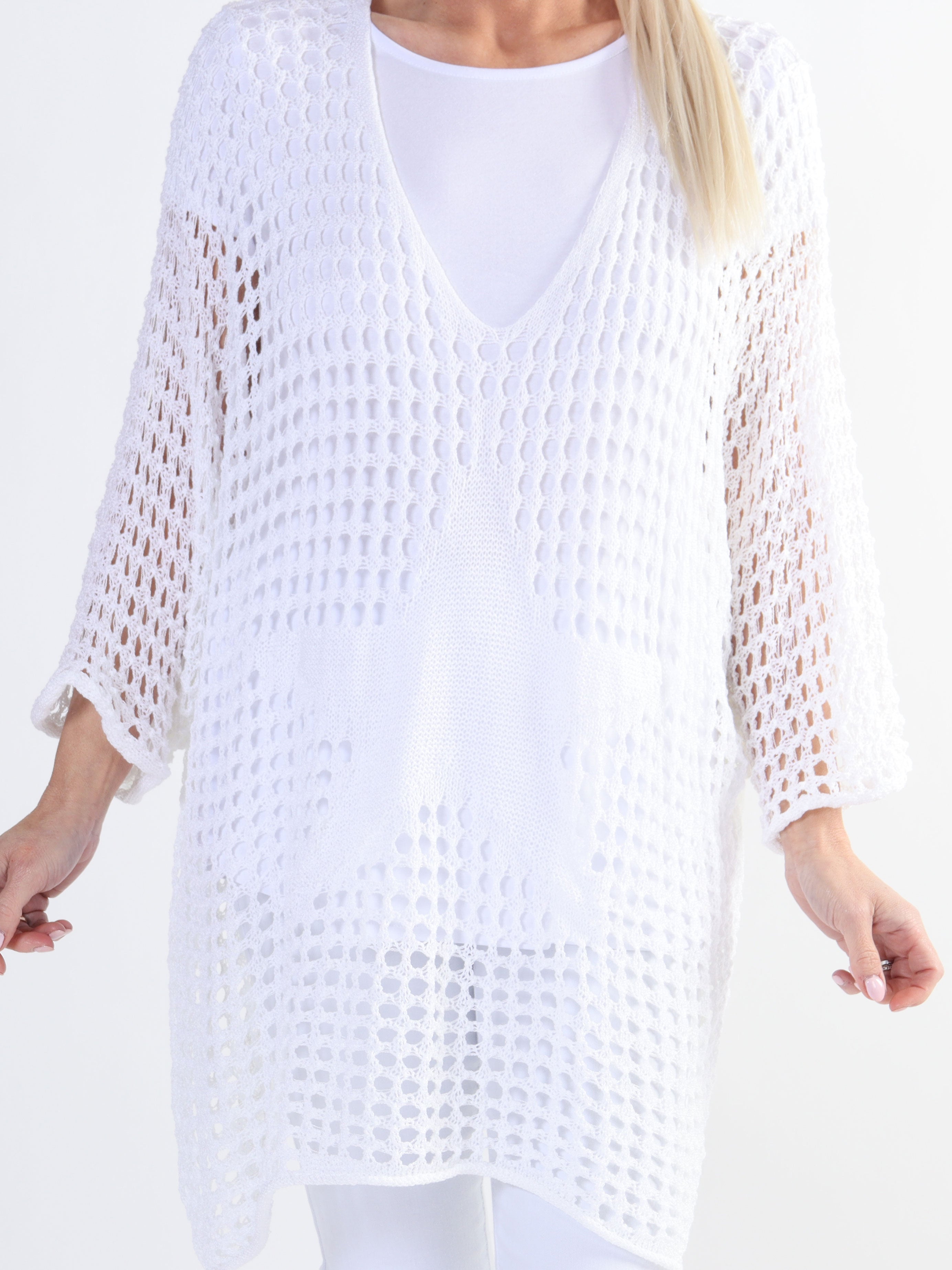 Maya - Söt trikå i plus size med spetsmönster och fladdermusärmar